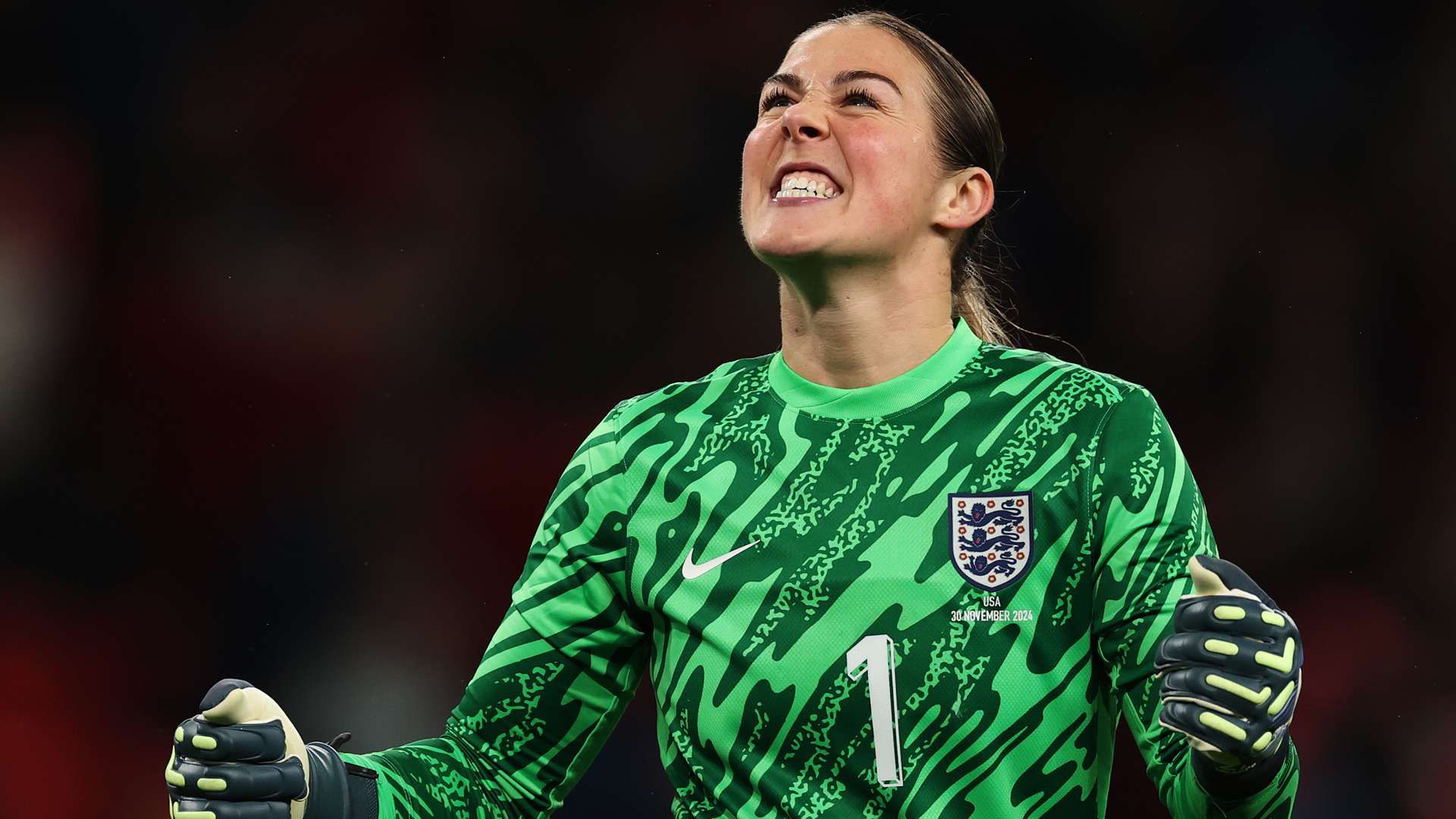 足坛中建立 足坛中建立